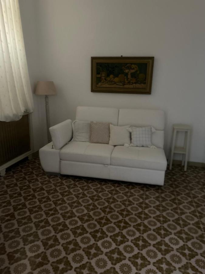 Villa Casa Con Finestra Che Vede Il Mare à Fasano Extérieur photo